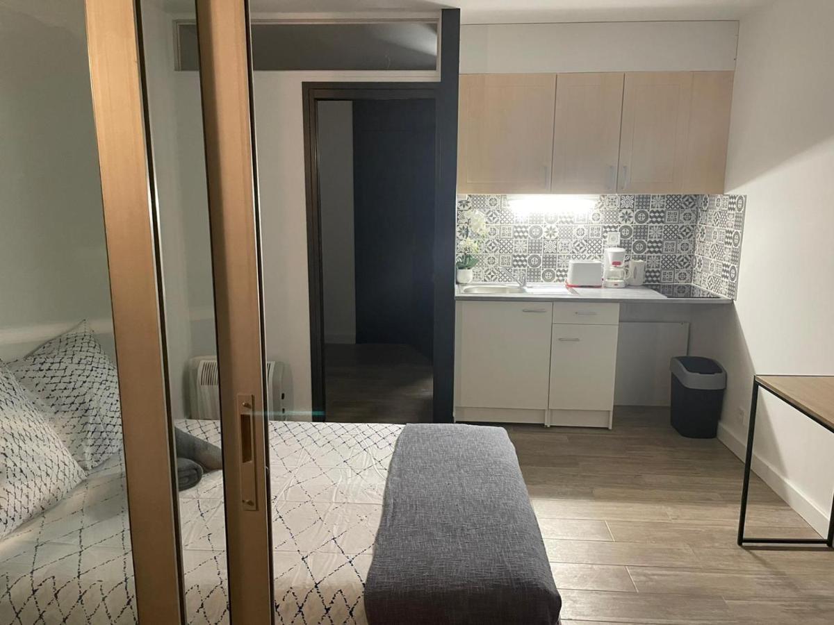 Calme-Appartement ลา กร็องเดอ-ม็อต ภายนอก รูปภาพ