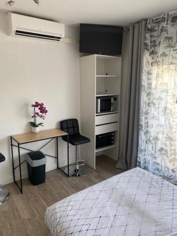 Calme-Appartement ลา กร็องเดอ-ม็อต ภายนอก รูปภาพ