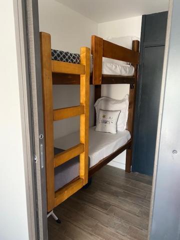 Calme-Appartement ลา กร็องเดอ-ม็อต ภายนอก รูปภาพ