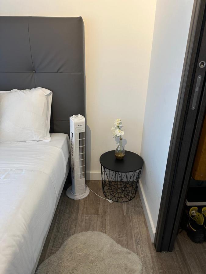Calme-Appartement ลา กร็องเดอ-ม็อต ภายนอก รูปภาพ